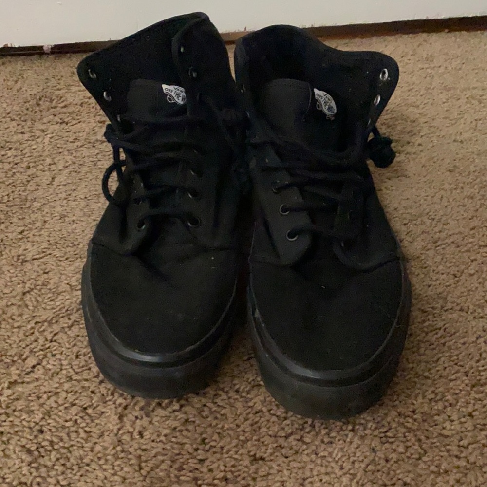 Black Vans Off The Wall